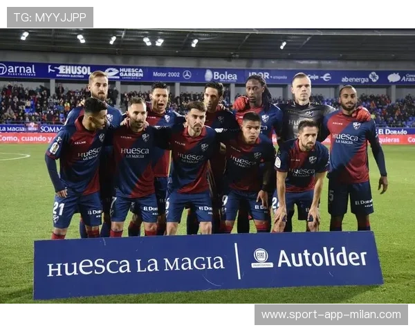 联赛广告模式创新：球场商业版图重塑